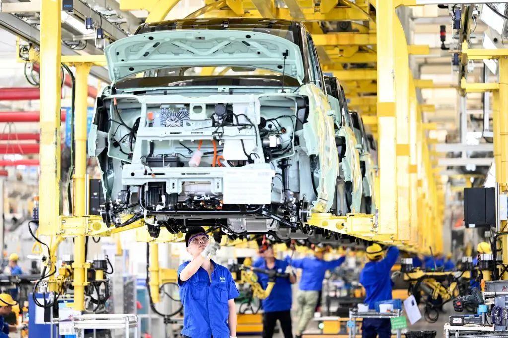 如何打造智能新能源汽車產(chǎn)業(yè)?給地方政府的戰(zhàn)略思路