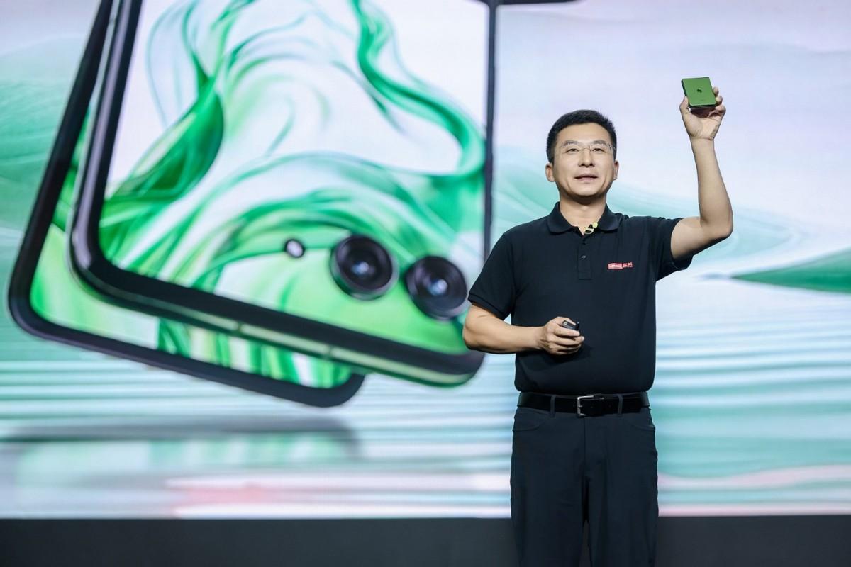 聯想發布元啟版AI手機與AI PC,打造全場景無縫連接體驗