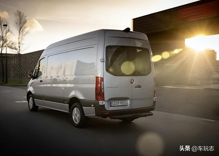 2025款奔馳Sprinter貨車評測——商用之最