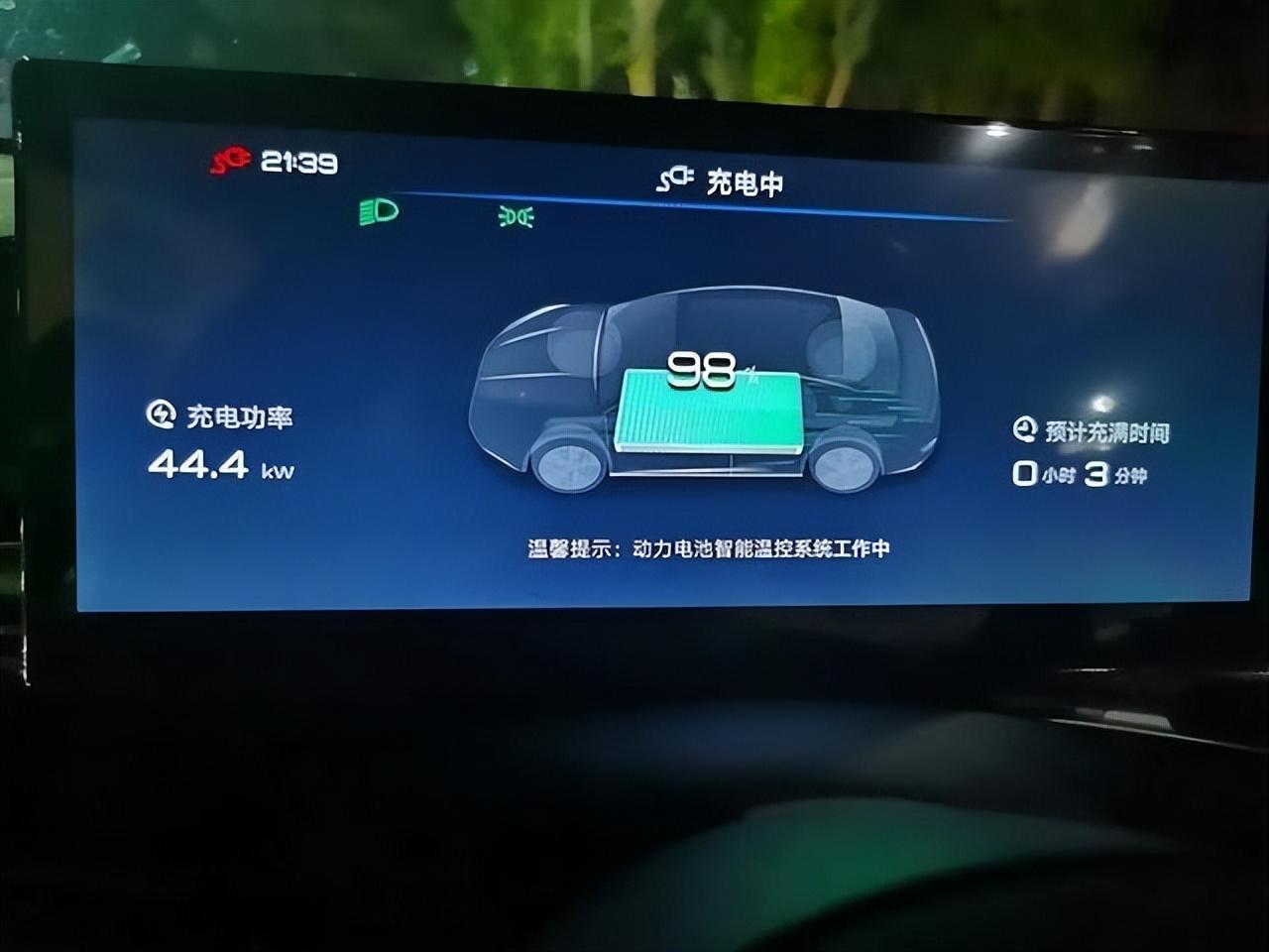 為啥電車都超1000公里了,大家還有里程焦慮?內行人道破后明白了