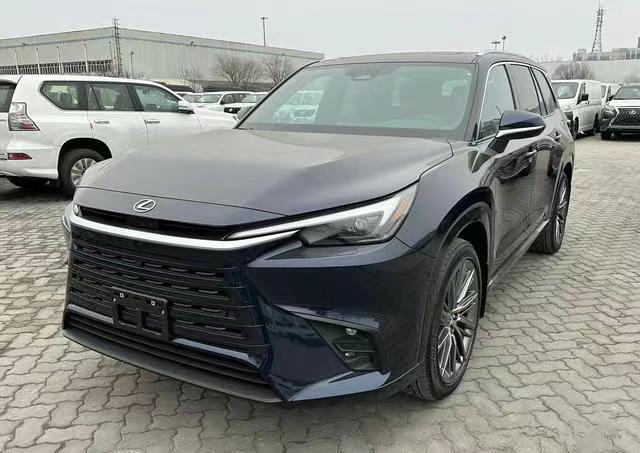 還會(huì)有市場嗎?雷克薩斯TX國內(nèi)實(shí)車曝光,搭載2.4T+8AT動(dòng)力