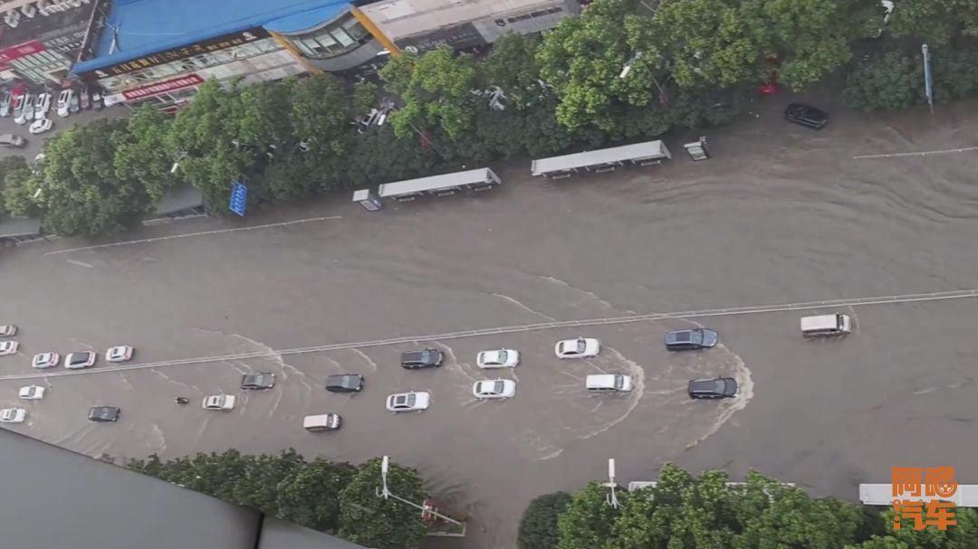 電車能當船開嗎?聽勸,你開的又不是仰望U8,也不是問界M9