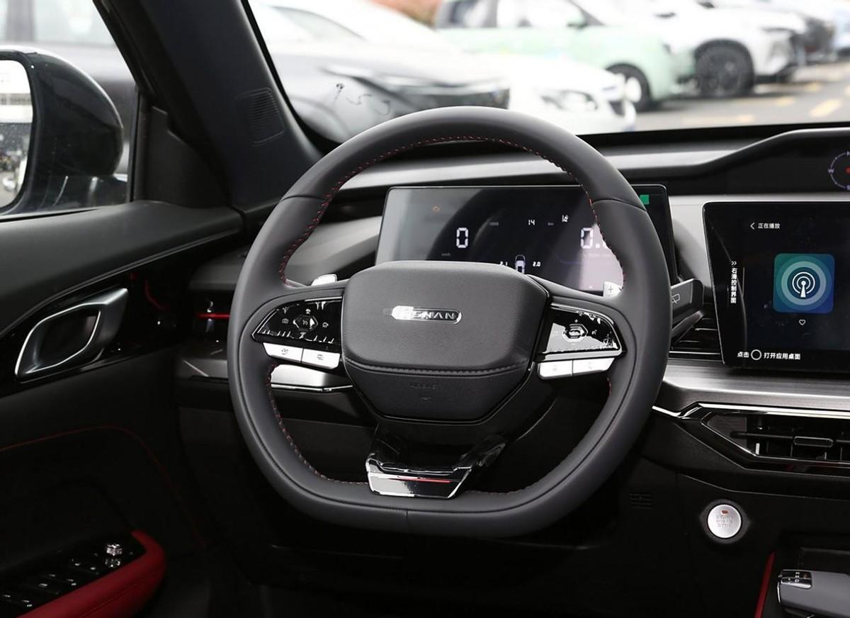 比合資更懂國人的國產(chǎn)SUV,歐尚Z6銷量不低,產(chǎn)品力不錯