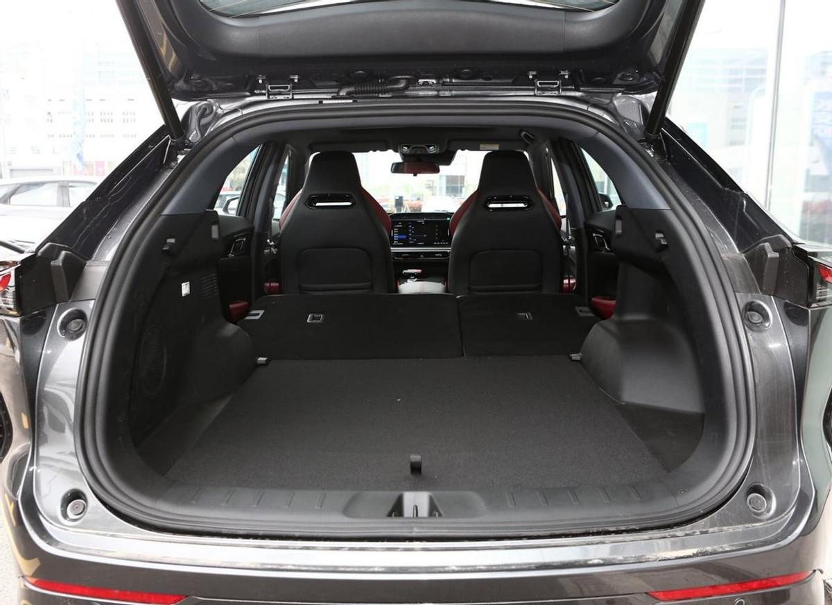 比合資更懂國人的國產(chǎn)SUV,歐尚Z6銷量不低,產(chǎn)品力不錯