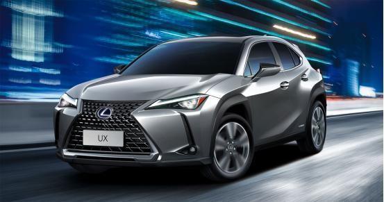 18萬多買雷克薩斯混動SUV,不能上綠牌還重要嗎?