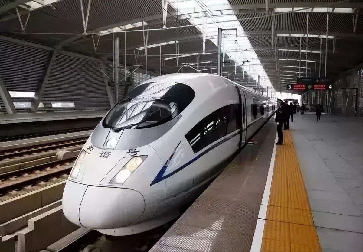 為什么京滬高鐵上的班味兒這么濃