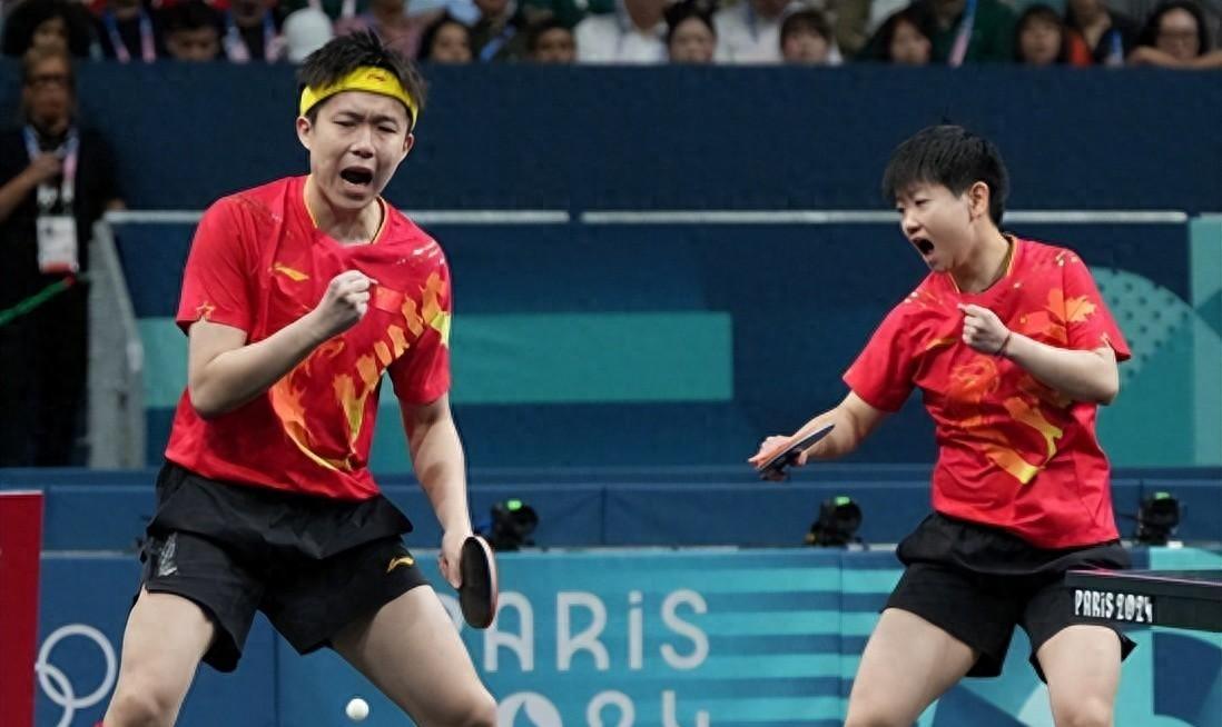 韓女乒選手申裕斌曾找王楚欽要簽名