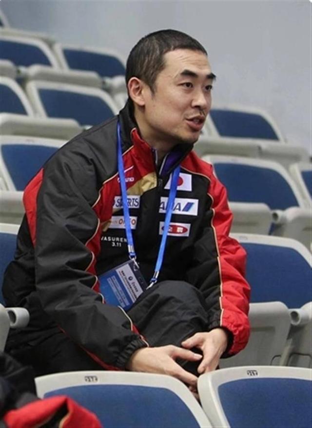 張本智和的教練曾是劉國梁隊友