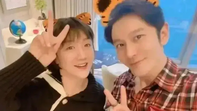 黃曉明發紅包祝賀表妹陳夢奪金
