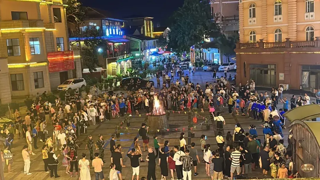 中越跨境旅游持續(xù)火熱