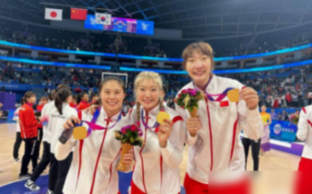 姚明女兒已高過1米9的葉莉