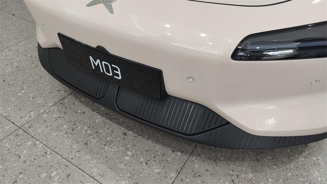 探店短試小鵬MONA M03:新一代的年輕人之車