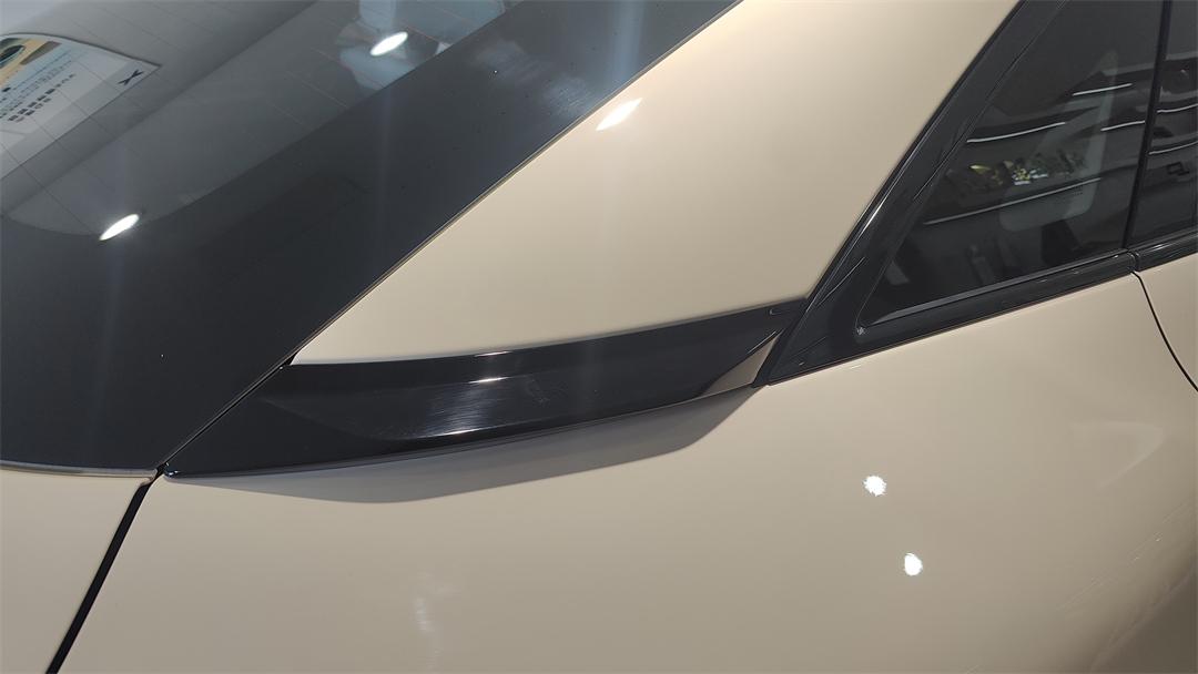 探店短試小鵬MONA M03:新一代的年輕人之車