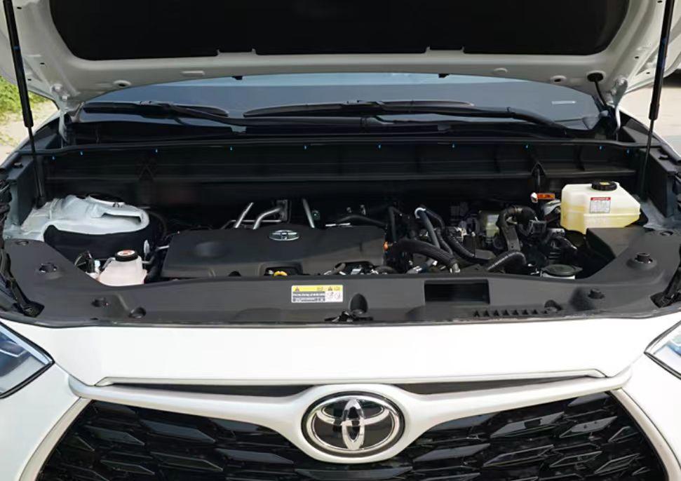 7座中型SUV標桿車型——漢蘭達,標配L2級輔助,油耗低至5.82L