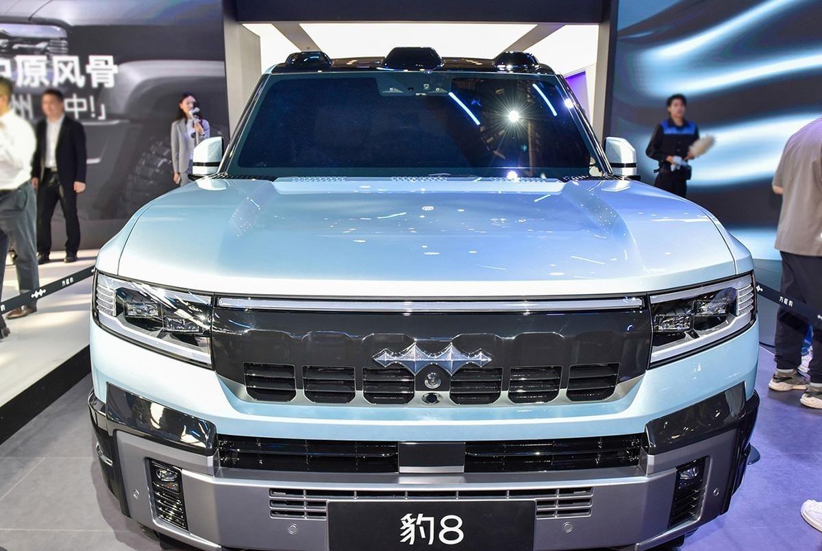 兩款全新 SUV,誰會成為比亞迪沖擊高端的爆款?