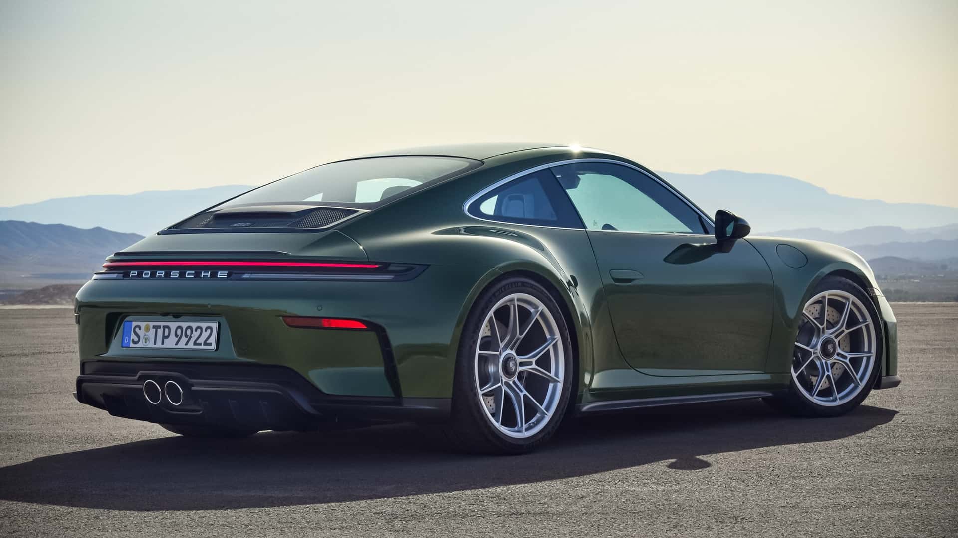 準(zhǔn)賽車級公路跑車,全新保時捷911 GT3正式發(fā)布