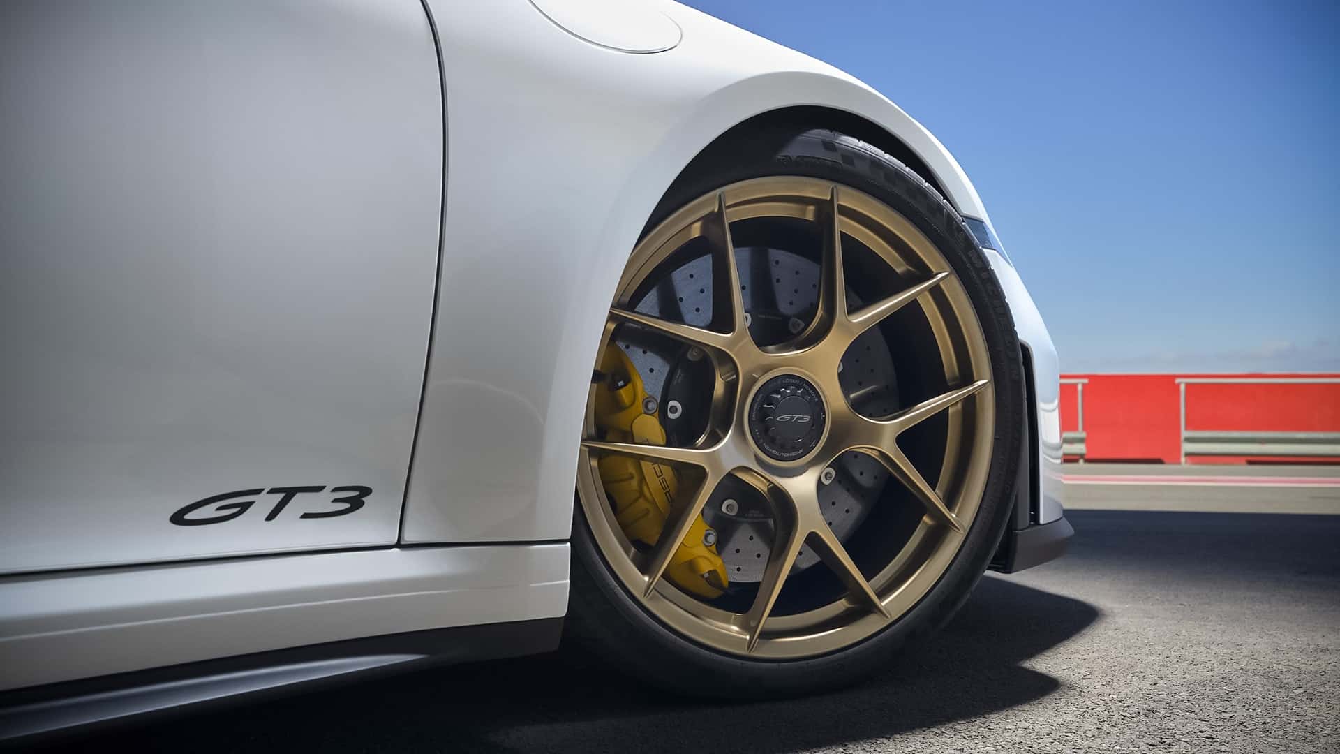 準(zhǔn)賽車級公路跑車,全新保時捷911 GT3正式發(fā)布