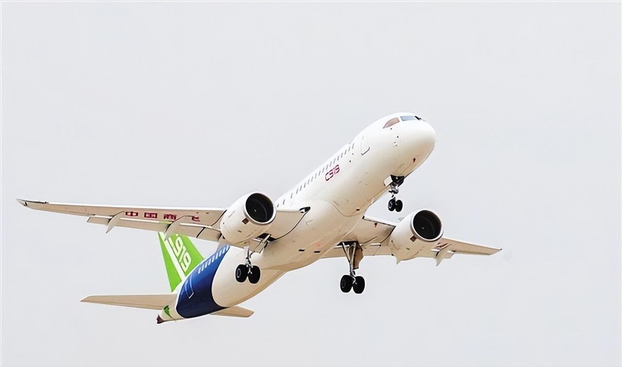 突發!C 919訂單暴漲,1500億巨款閃現,國產航母時代來臨?