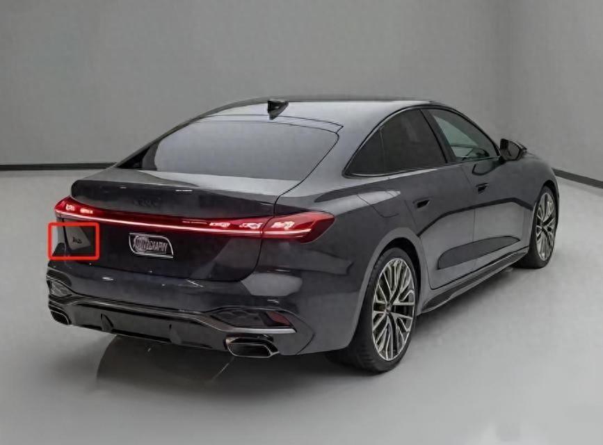 新一代奧迪A5實車亮相,內(nèi)飾放棄套娃,新增1.5TEVO引擎!