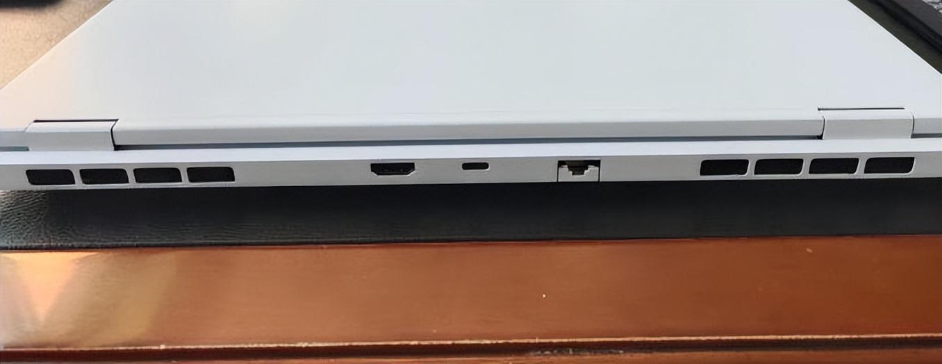 顯示器的180Hz技術(shù)擴展到筆記本,機械革命無界15X用上,售價沒漲