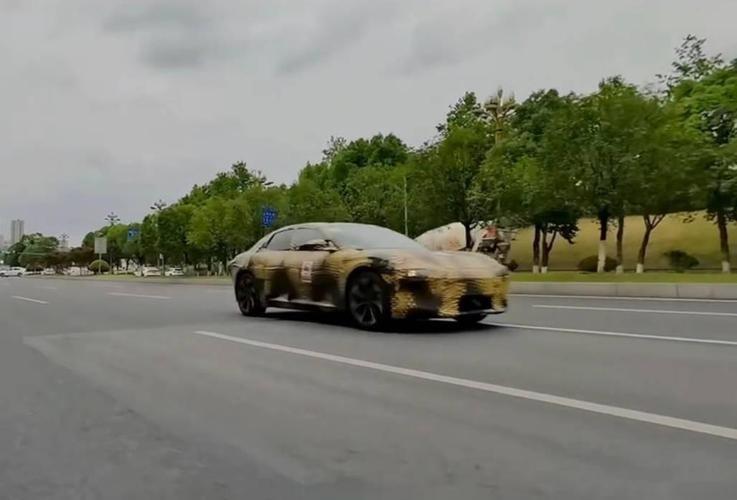 別急!長安今年還有新車,或廣州車展首發,目標280萬輛沒難度?