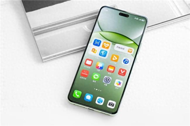 華為nova 13系列:時尚設(shè)計與出色表現(xiàn)的完美融合