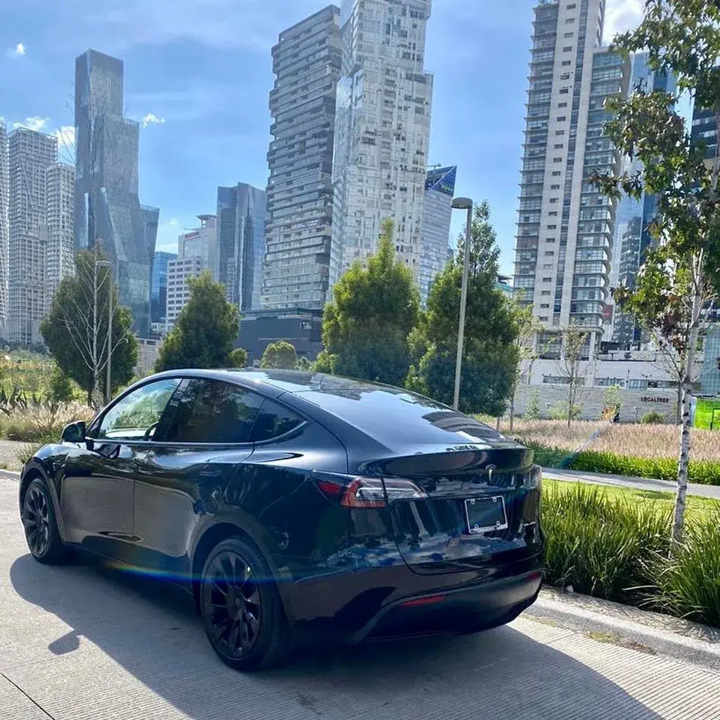 新款特斯拉 Model Y 有望 2025 年上市,外觀內飾續(xù)航均有變化