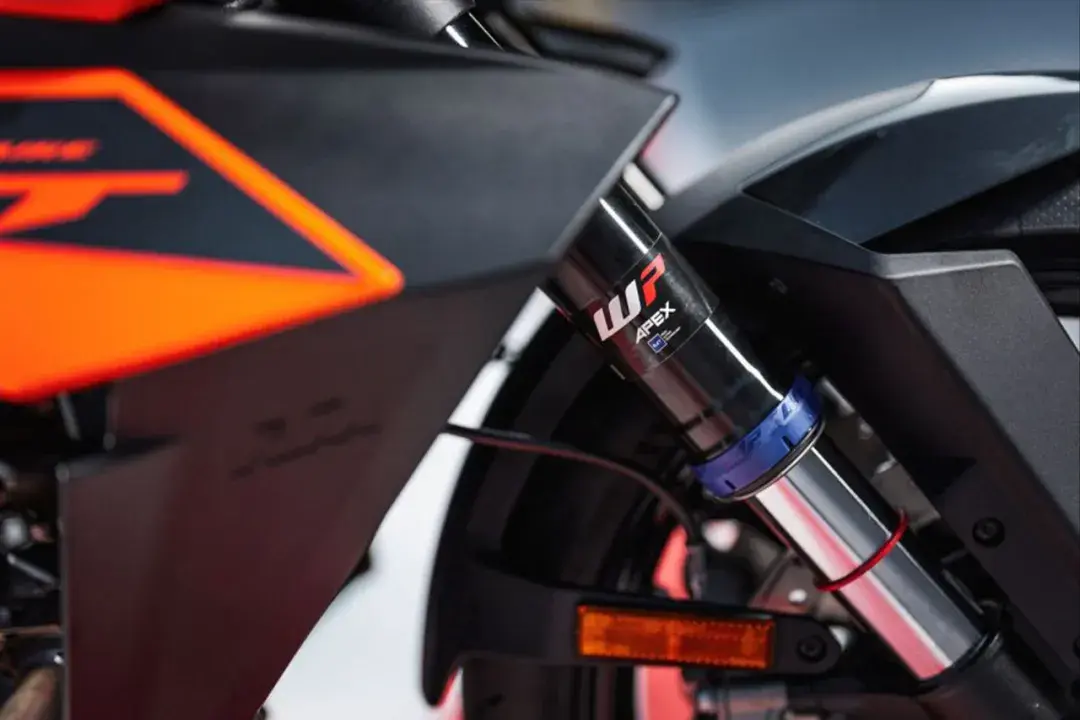 舒適版超級公爵,KTM 1390 SUPER DUKE GT