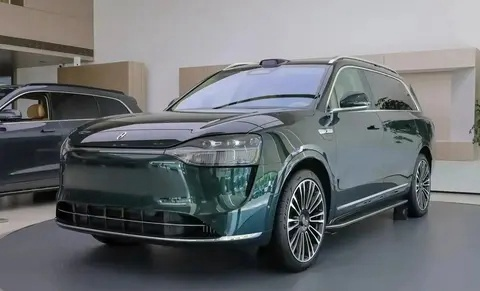 搭載易三方技術,騰勢N9實車外觀發布,能否競爭問界M9?