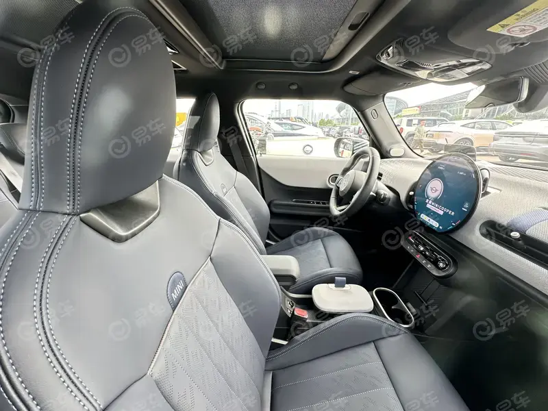 2024 廣州車展:全新 MINI Cooper 燃油版強勢來襲