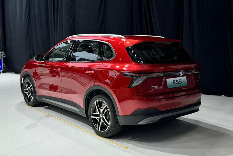2024廣州車展:上汽榮威2025款MG7和MG ES5
