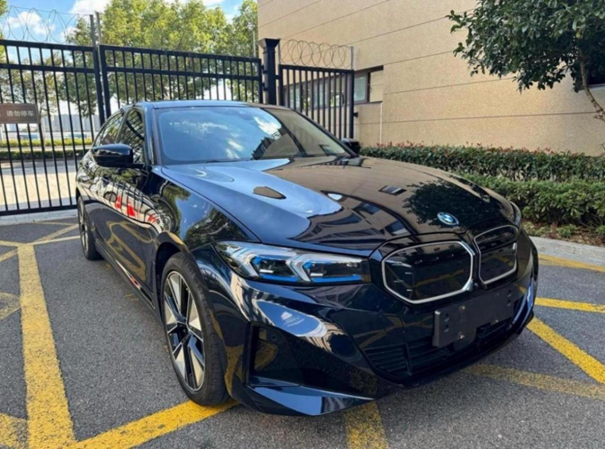 真是 “雜牌電車”嗎?開了寶馬i3后,才知道一線豪車品牌的實(shí)力