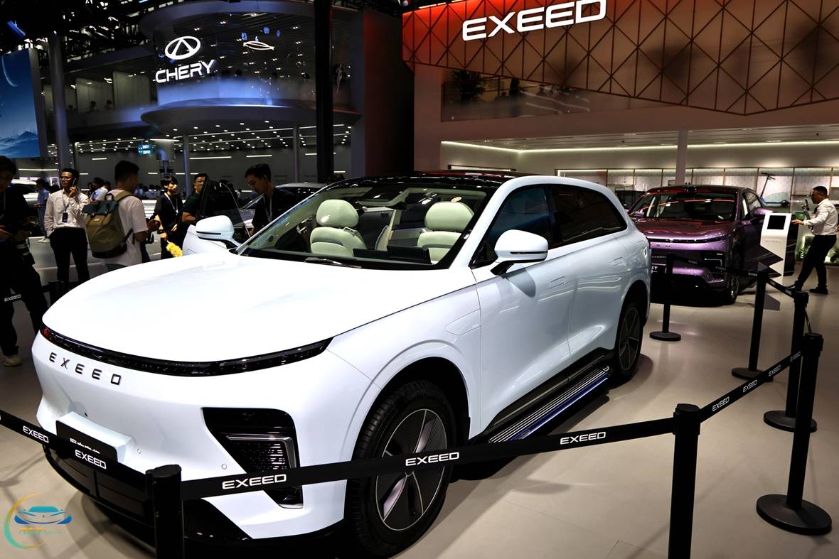 LIU10259.JPG