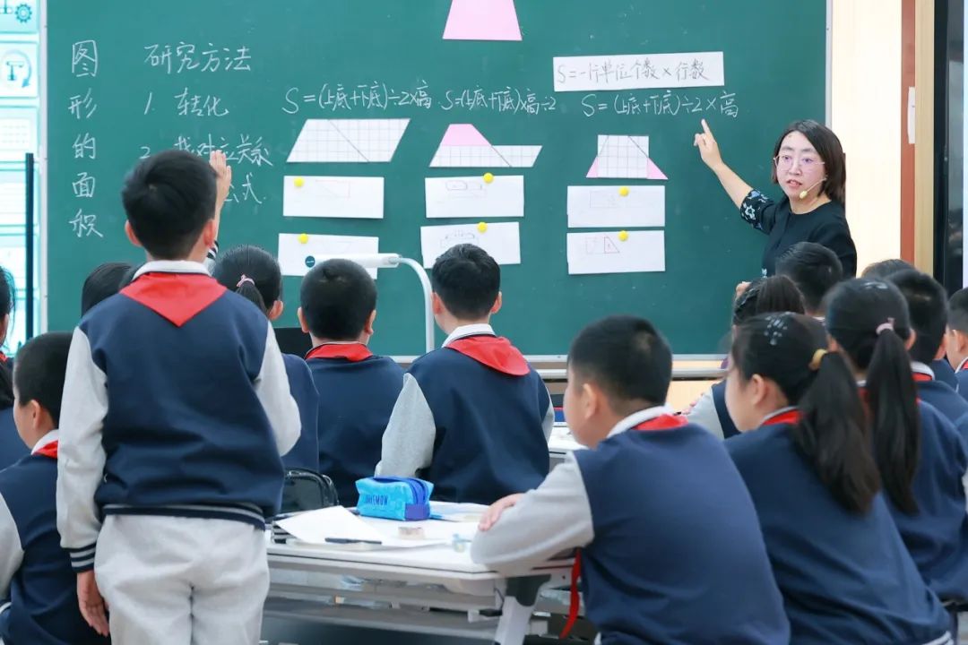 跨區(qū)域、跨學校交流,前進小學分享課程建設十年經驗——
