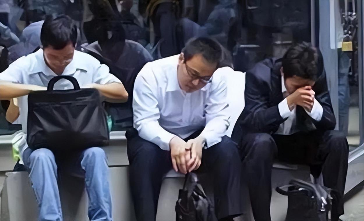 “還貸30年”和“全款買房”,差距究竟有多大?現(xiàn)在有了答案