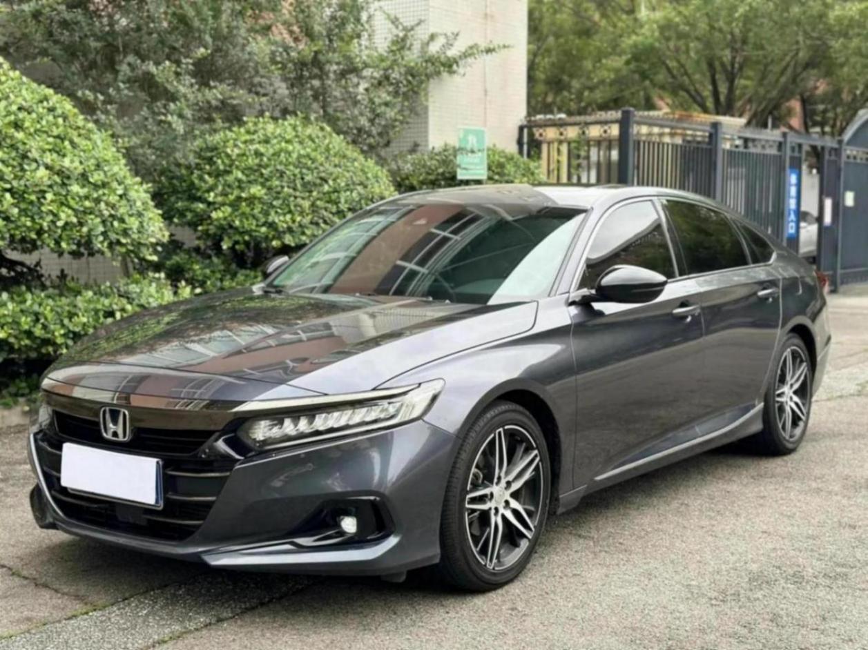 外觀最耐看的七款合資車(chē)型(轎車(chē))1、帕薩特2、索納塔3、邁銳寶