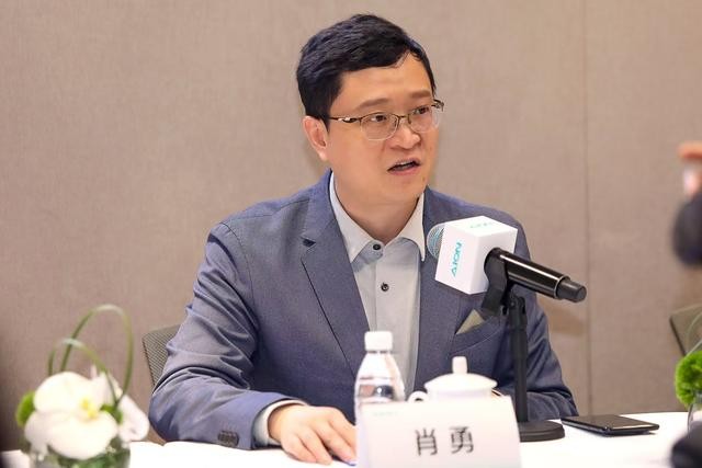 告別“西裝”,擁抱“硝煙” 埃安、昊鉑“王炸”不斷