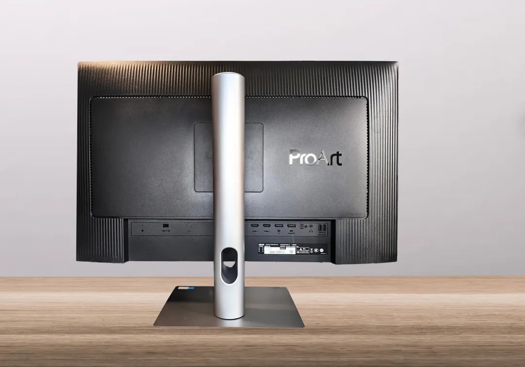 菊花鏈+高色準,創意設計更出彩!華碩創藝27Pro釋放生產力