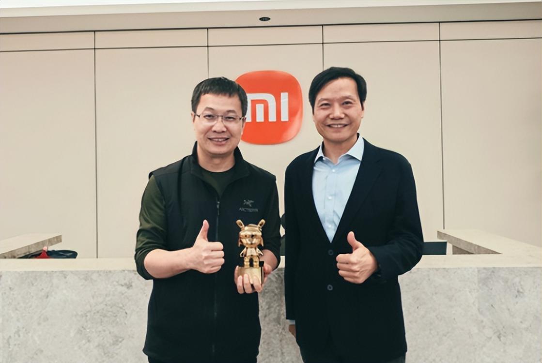 盧偉冰:小米高端化取得了階段性的巨大成功