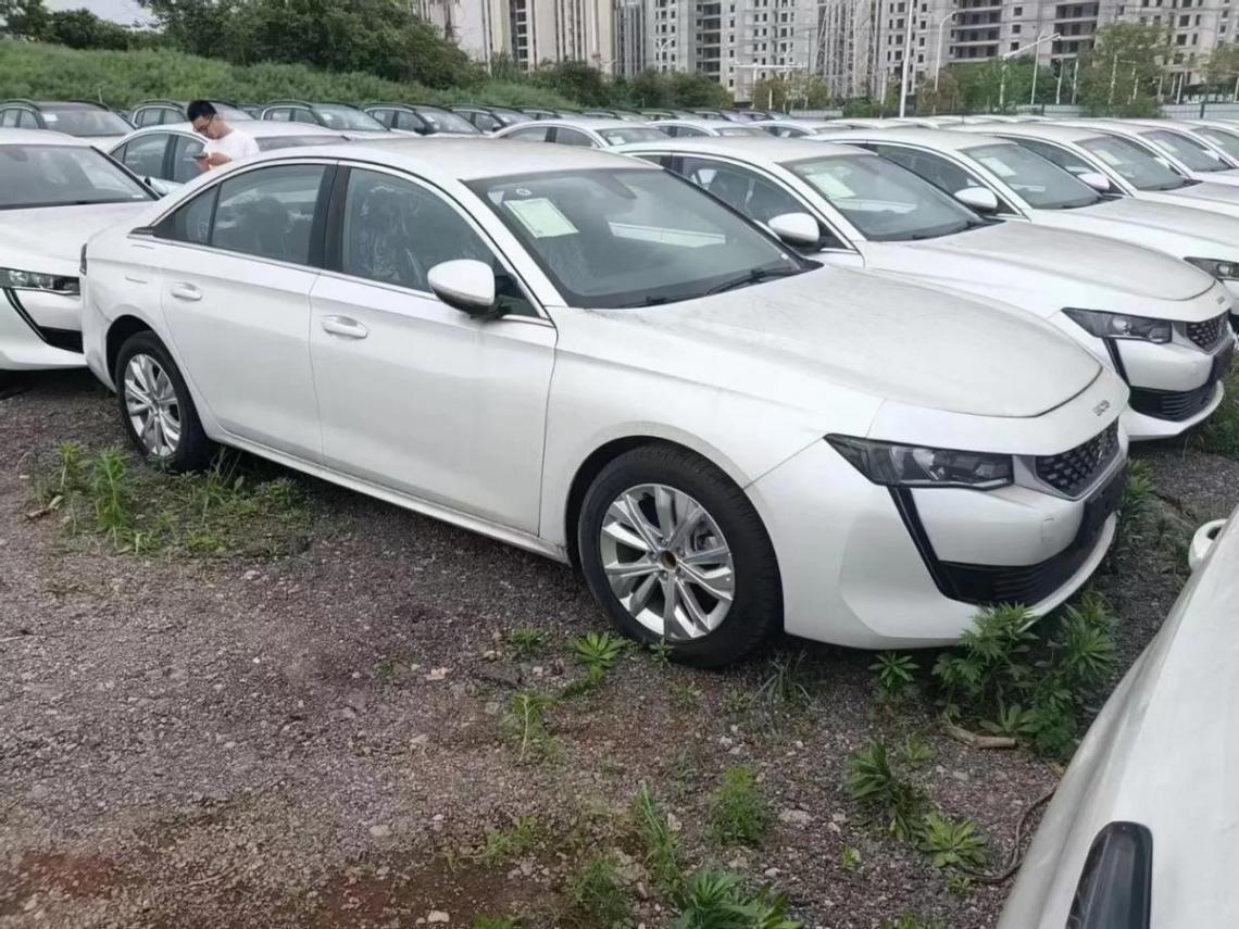 還看帕薩特/凱美瑞?合資B級庫存車價格有點崩,標致508L-賣8萬多