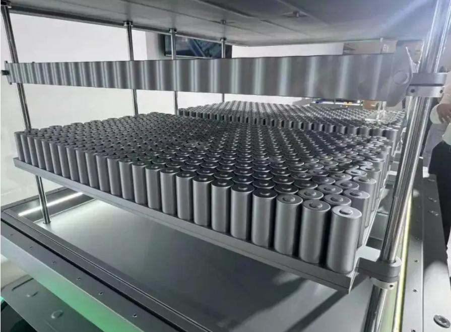 宣布了,本田建成全球最長固態電池生產線,將撼動中國新能源車