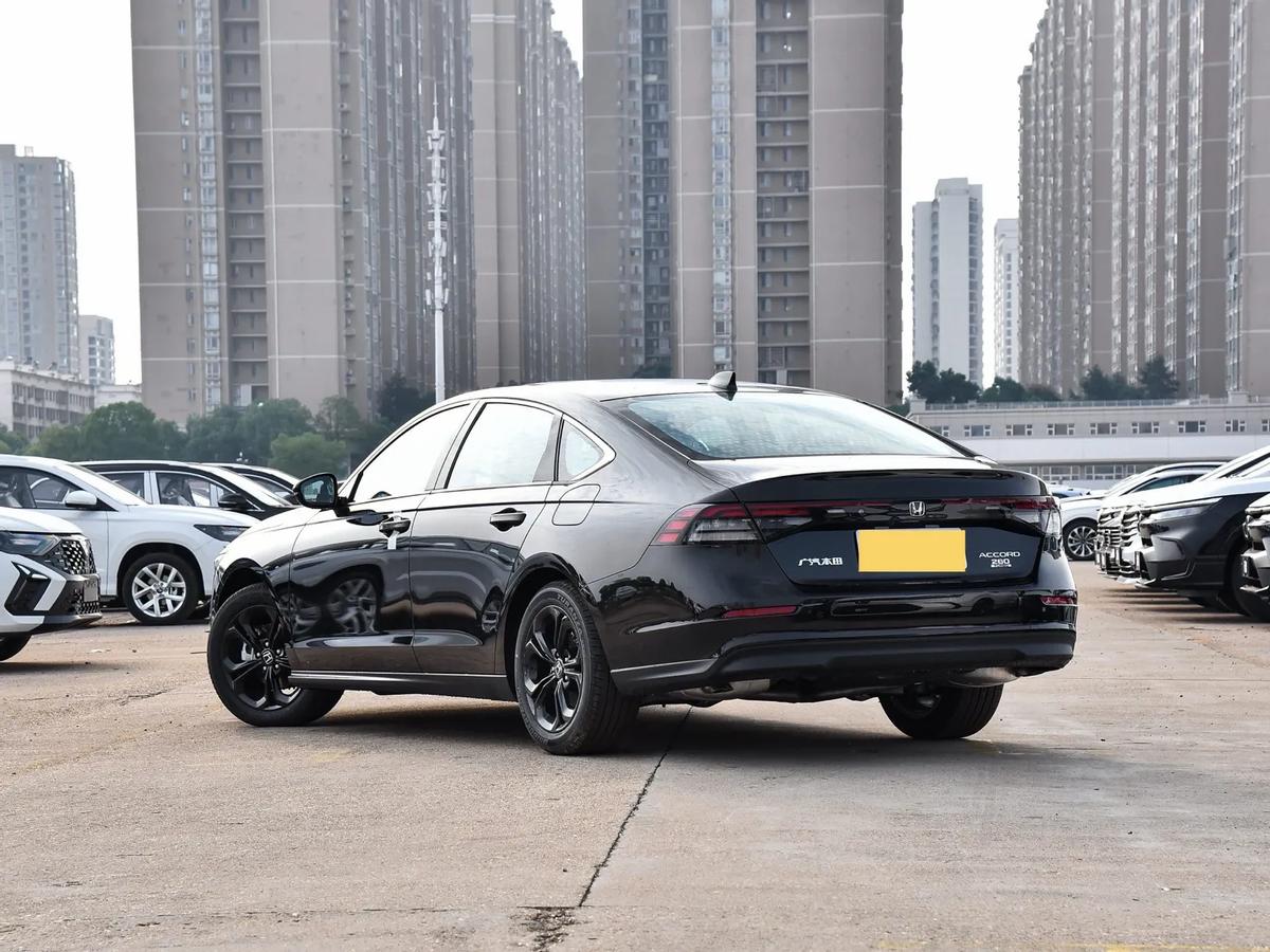 合資標(biāo)桿中型車,顏值依舊在線,家喻戶曉的存在,解讀本田雅閣