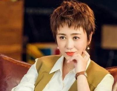 馬麗演我上班開會:才過半啊