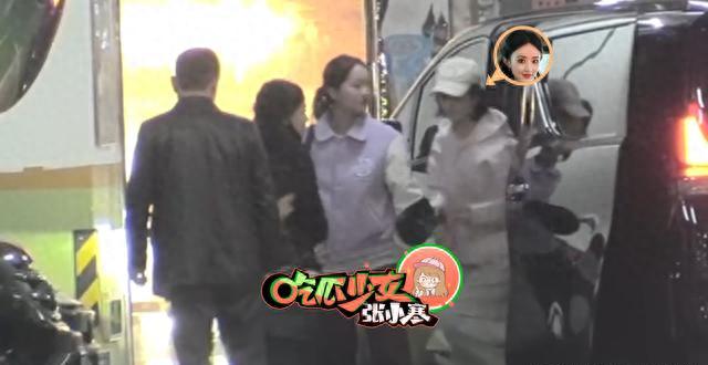 趙麗穎帶兒子探班