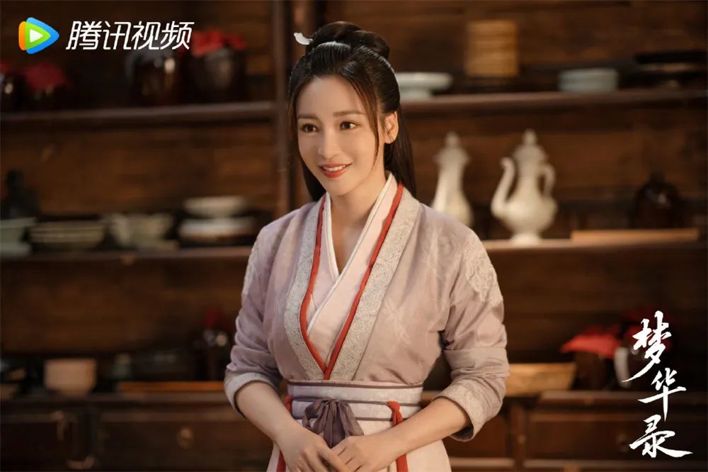 柳巖談44歲女演員的尷尬
