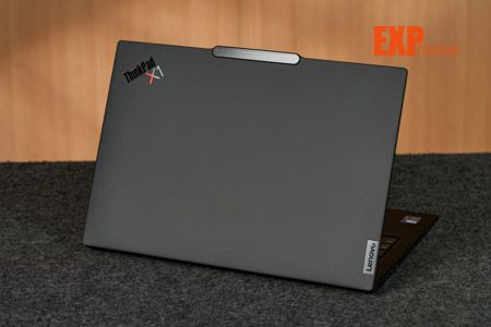聯想ThinkPad X1 Carbon 2025體驗:酷睿Ultra讓輕薄本也用上離線AI