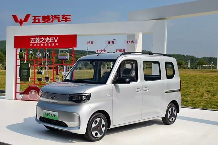 3000萬輛只是開始,2025年五菱汽車有多款網紅神車迭代!