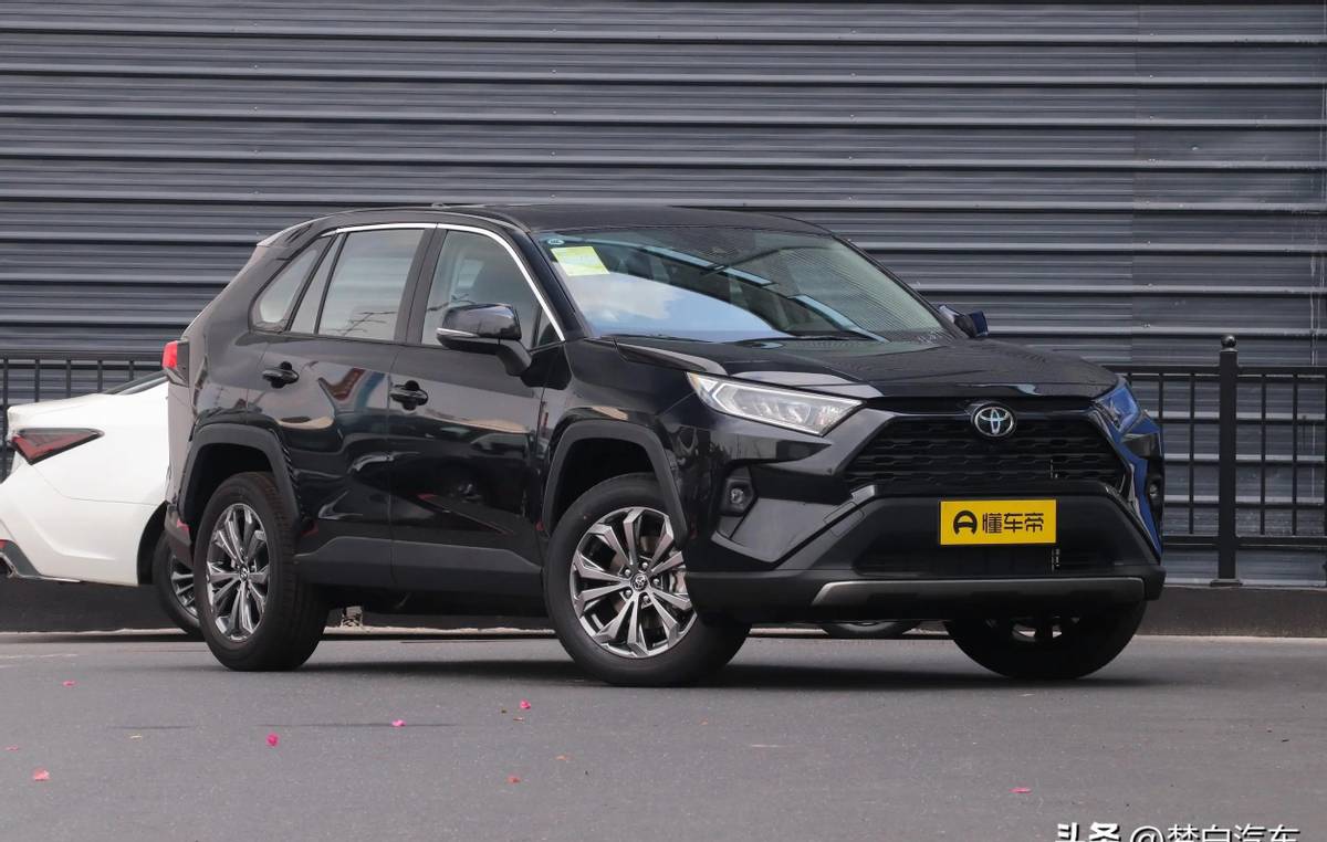 別亂買(mǎi)!2024年汽車(chē)質(zhì)量排名:豐田重回前三,特斯拉大眾令人意外
