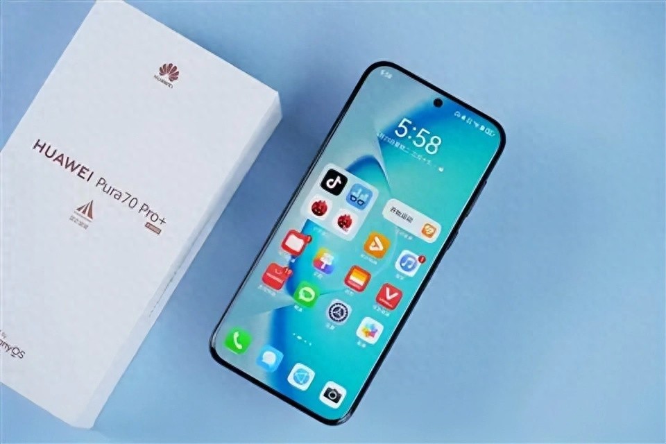 華為開始清倉了,16GB+512GB跌價2300元,麒麟9010+雙衛星通信