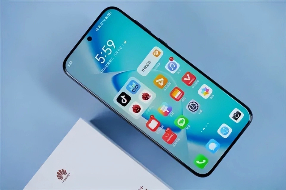 華為開始清倉了,16GB+512GB跌價2300元,麒麟9010+雙衛星通信